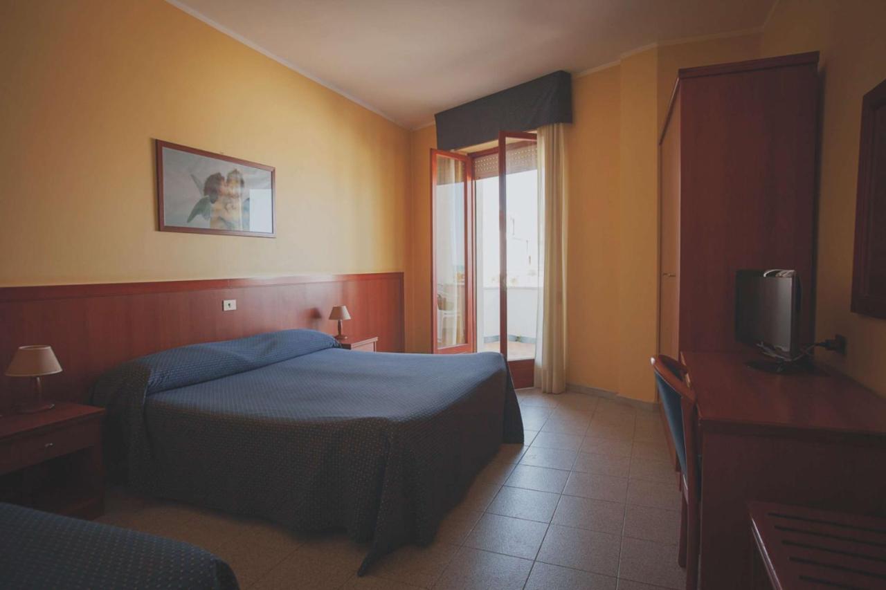 Hotel Rio Васто Екстер'єр фото